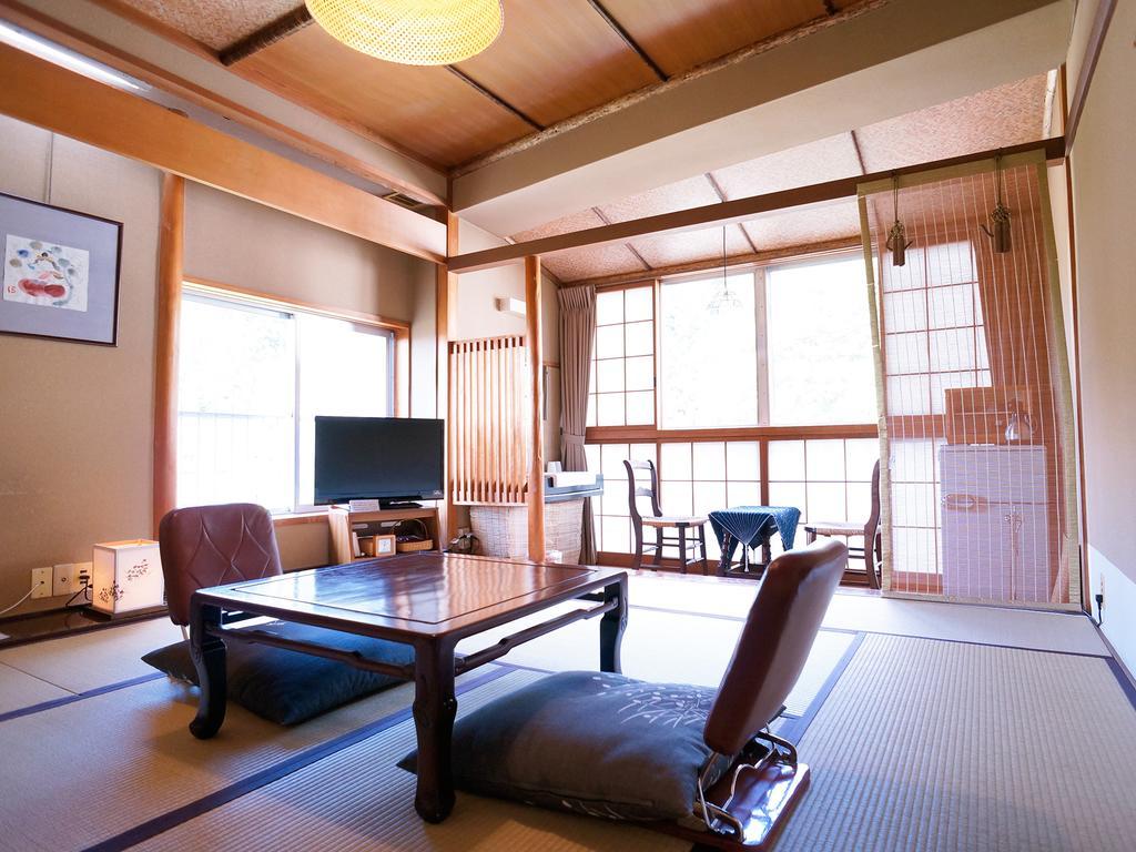Sumiyosiya Ryokan Нодзава-Онсен Номер фото